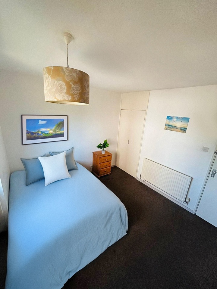 Room in a Shared Flat, Stunning Double Room In Stockwell/Ni, SW8