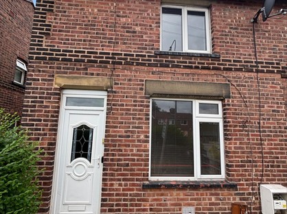 2 Bed Semi-Detached House, Car Bank St, M46