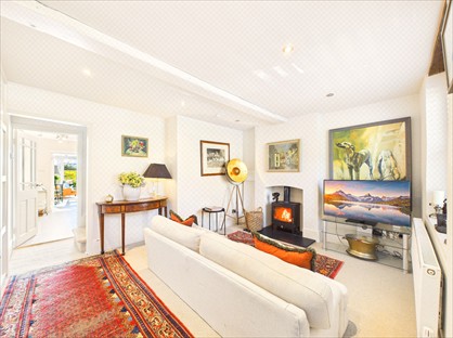 3 Bed Semi-Detached House, Cheltenham Road, GL54