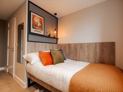 Studio Flat, Ilderton Road - En-Suite Room, SE15