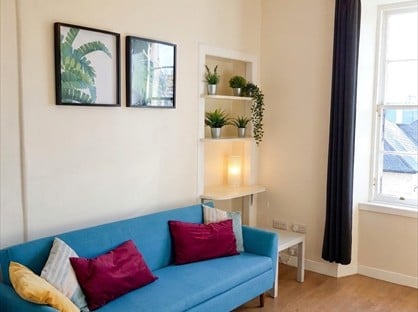 1 Bed Flat, Henderson Row, EH3