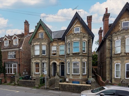 1 Bed Flat, York Road, GU1