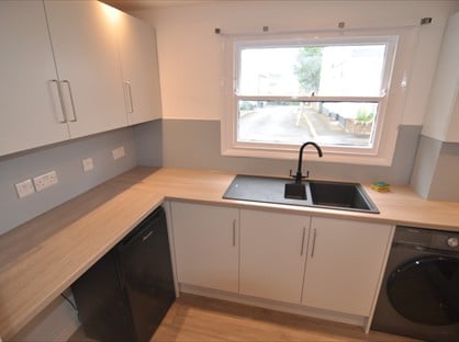 2 Bed Flat, Bystock Terrace, EX4