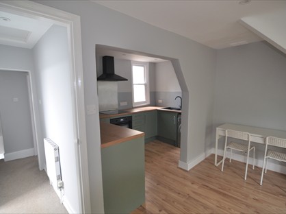 1 Bed Flat, Bystock Terrace, EX4