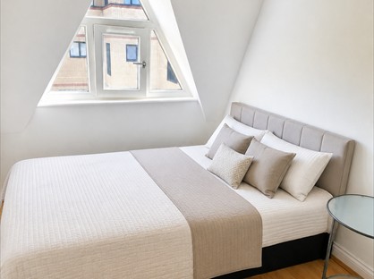 Room in a Shared House, Clarence House, MK9