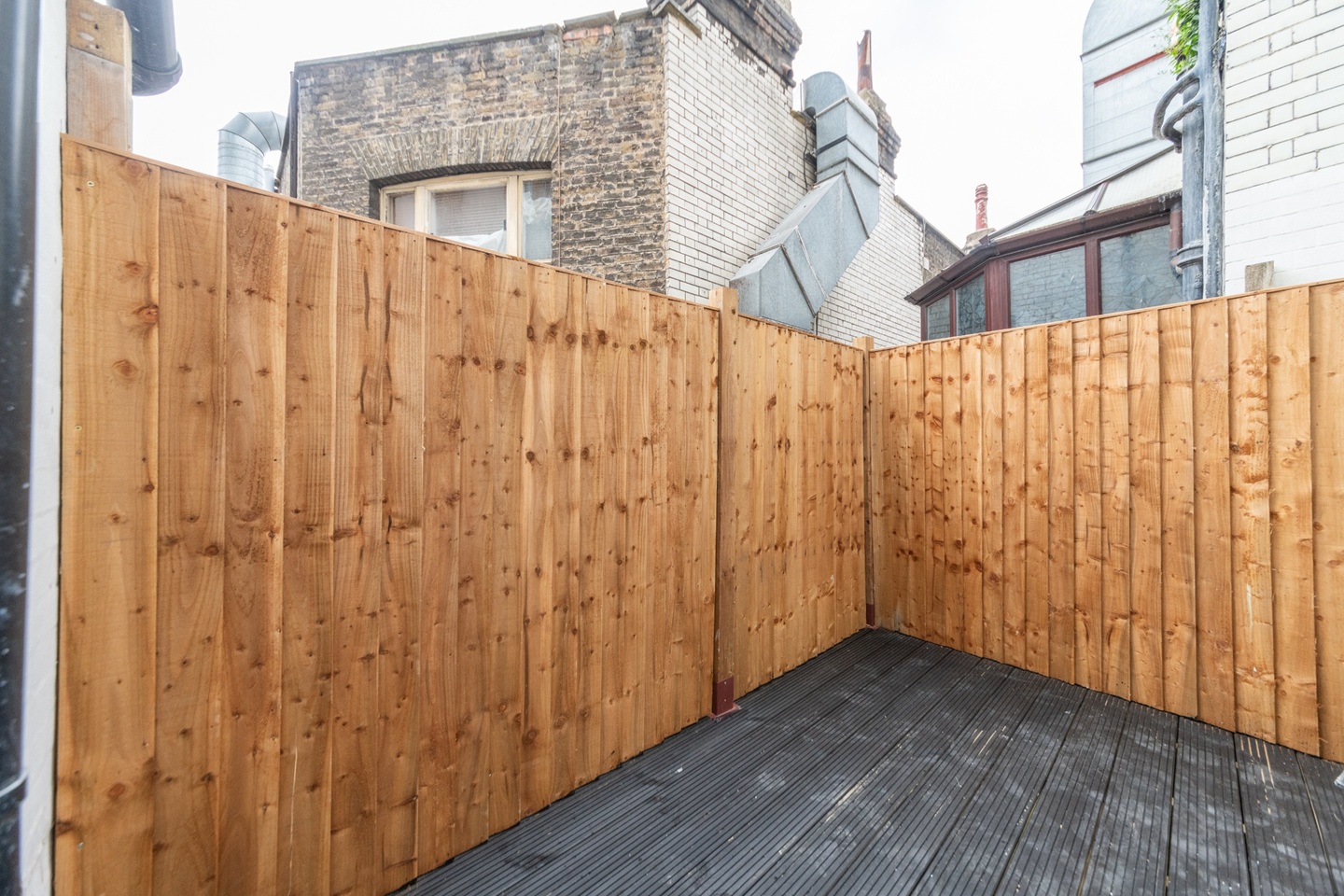 2 Bed Flat, Kensington High St, W8 photo 5
