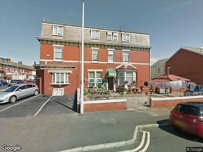 6 bed detached house for rent in 6 Bed Detached House, Holmfield Rd, FY2