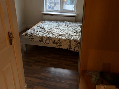 Room in a Shared House, Munro Mews, W10