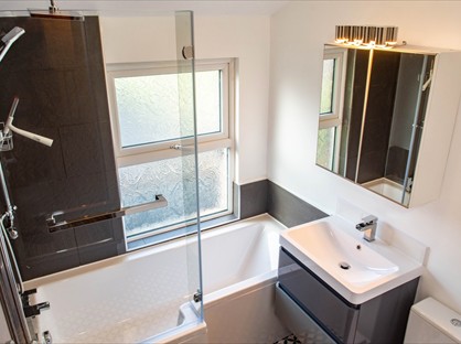 4 Bed Semi-Detached House, Erridge, NG7