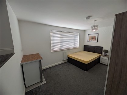Room in a Shared House, Laxton Close, NN17