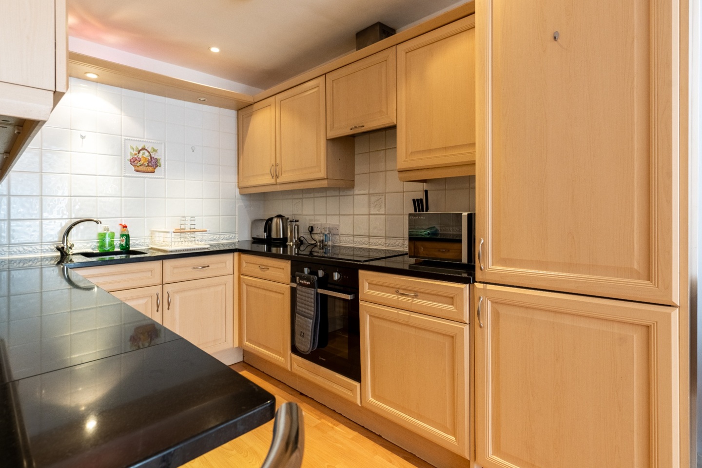 2 Bed Flat, Seward St, EC1V photo 2