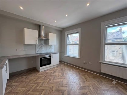 4 Bed Maisonette, Sperling Road, N17