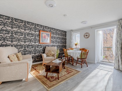 2 Bed Flat, Bowes Lyon Hall, E16