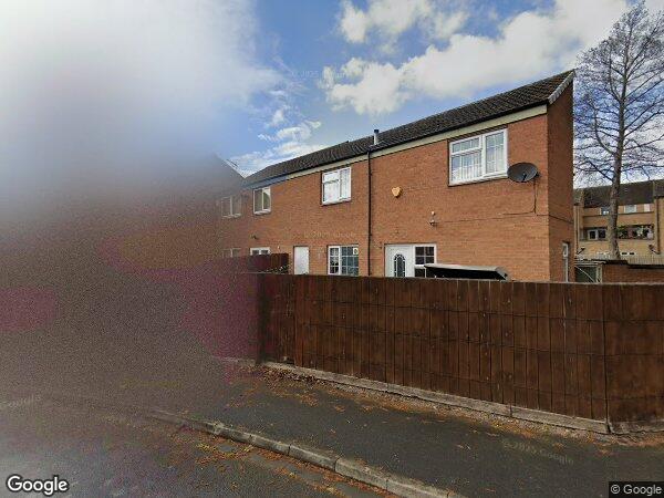 4 Bed Semi-Detached House, Castleton Close, NG2 photo 2