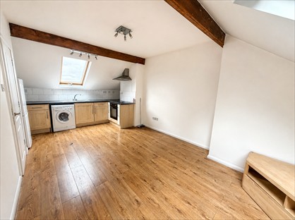 1 Bed Flat, Christ Church Road, DN1