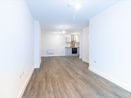 1 Bed Flat, Spring Gardens, DN1
