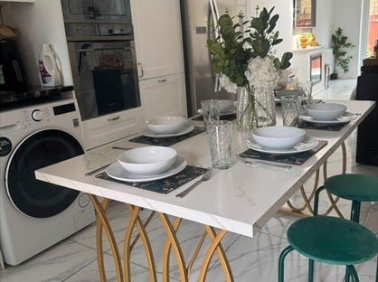 4 Bed Terraced House, Abbott Road, E14