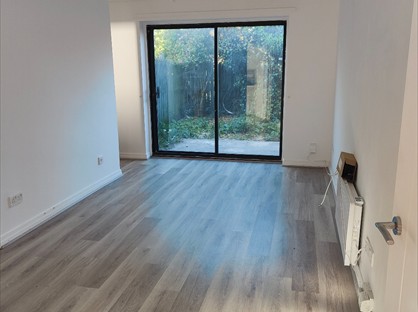 2 Bed Terraced House, Church Mews, NG2