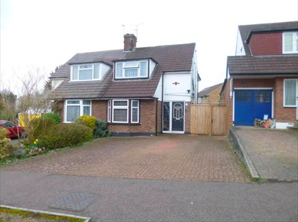 2 Bed Detached House, Tempest Avenue, EN6
