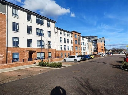 2 Bed Flat, Granton Court, G5