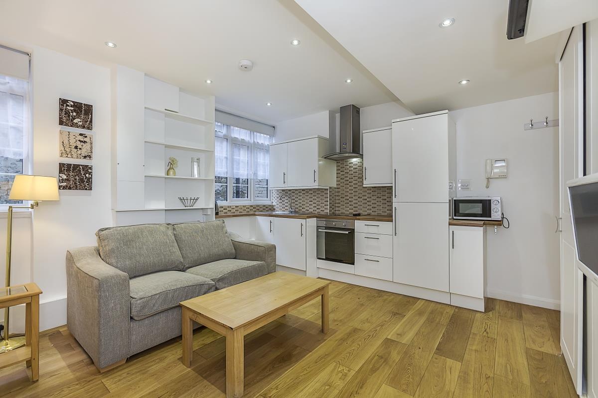 1 Bed Flat, Pembroke Road, W8