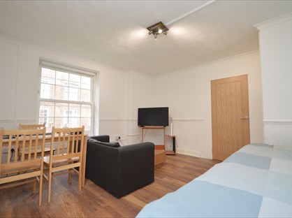 Room in a Shared Flat, Baxter House, E3