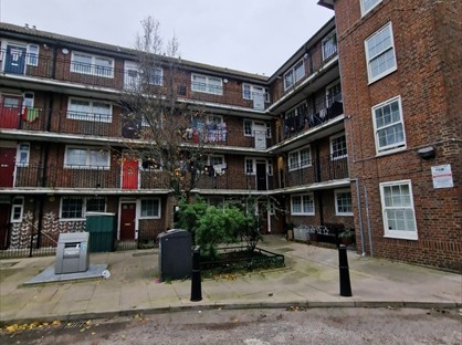 2 Bed Flat, Baker House, E3