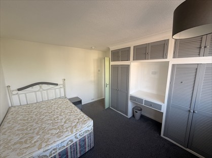 Room in a Shared House, Ensbury Avenue, BH10