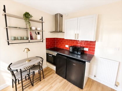 3 Bed Flat, Harvey Goodwin Avenue, CB4