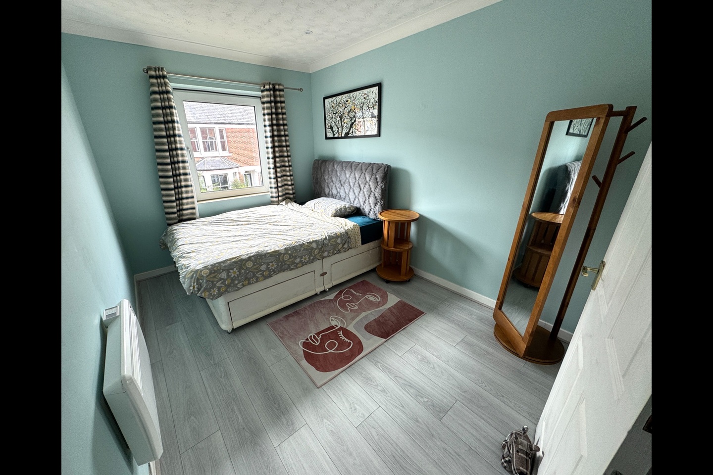 1 Bed Flat, Osney Mews, OX2 photo 3