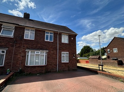 3 Bed Semi-Detached House, Abbots Wood Road, LU2