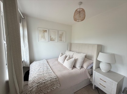 2 Bed Flat, Hillmead Court, SL6