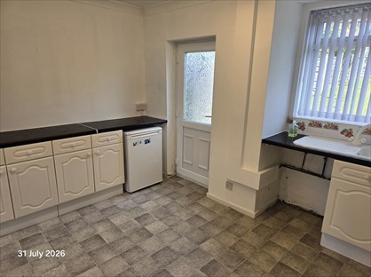 3 Bed Terraced House, Windermere Road, M24