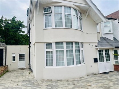 Room in a Shared House, Finchley Central, N3