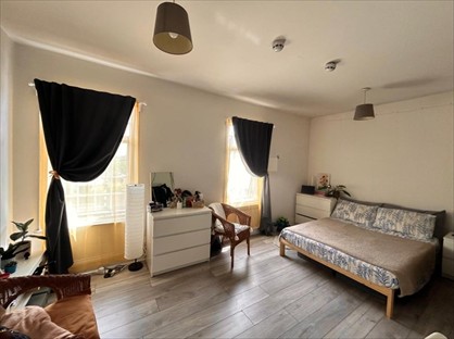 Room in a Shared House, Wightman Road, N8