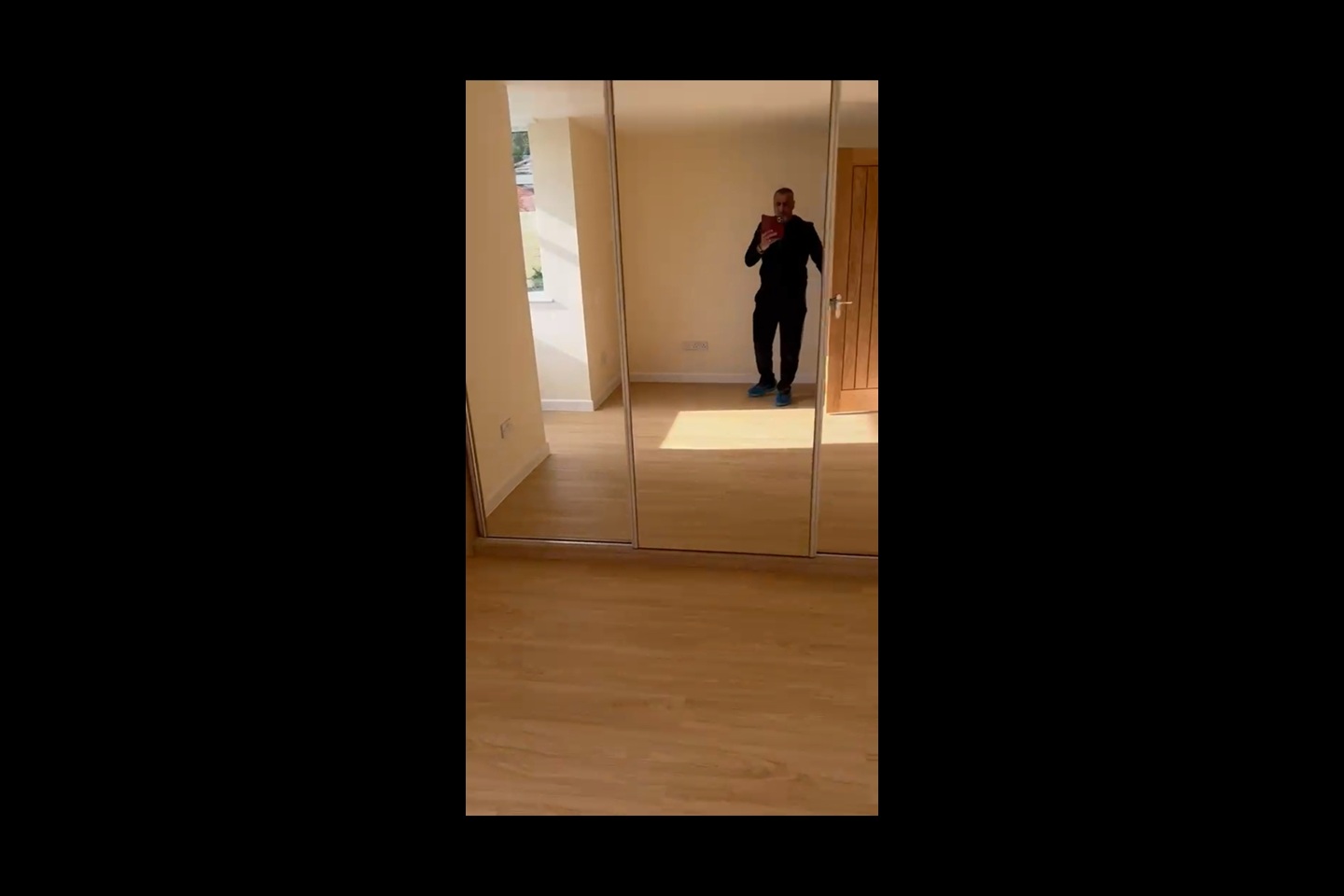 2 Bed Flat, Elm Close, SO16 photo 3