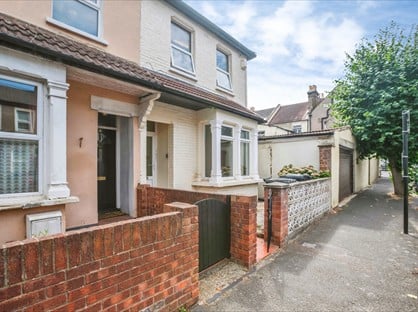 3 Bed End Terrace, Lancing Road, CR0