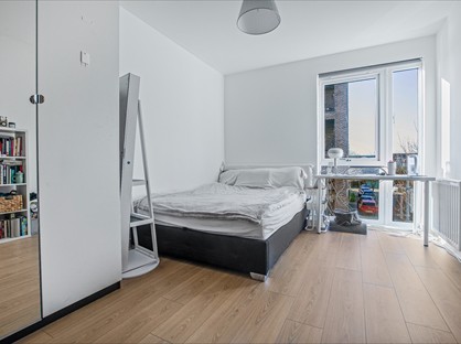 Room in a Shared Flat, Times Court, NW9
