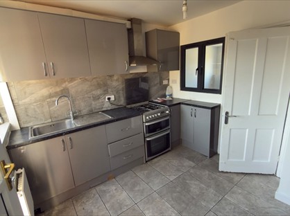 3 Bed Terraced House, Thorne Road, WV13