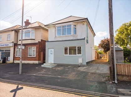1 Bed Flat, Fairmile Road, BH23