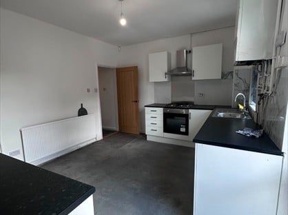 4 Bed Semi-Detached House, Brookfield Road, B18
