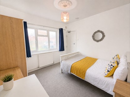 Room in a Shared House, Vineyard Road, B31