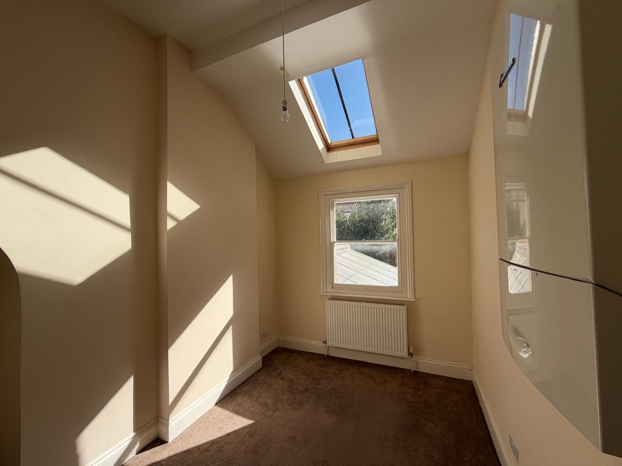 2 Bed Flat, Caledonia Place, BS8 photo 5