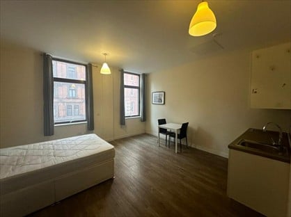 Studio Flat, Moorfields, L2