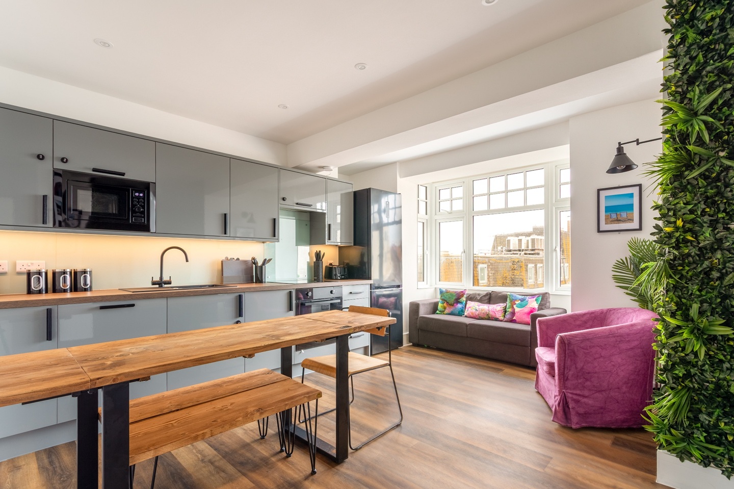 3 Bed Flat, Steine St, BN2