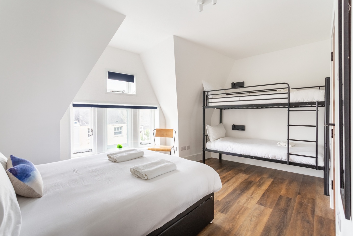 3 Bed Flat, Steine St, BN2 photo 5