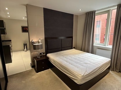Studio Flat, Headrow Residence, LS1