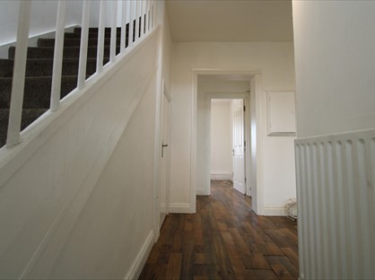 4 Bed Flat, Albert Carr Gardens, SW16