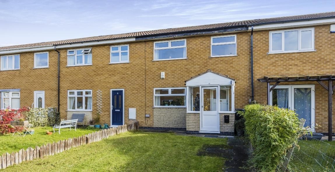 3 Bed Terraced House, Scarf Walk, NG11
