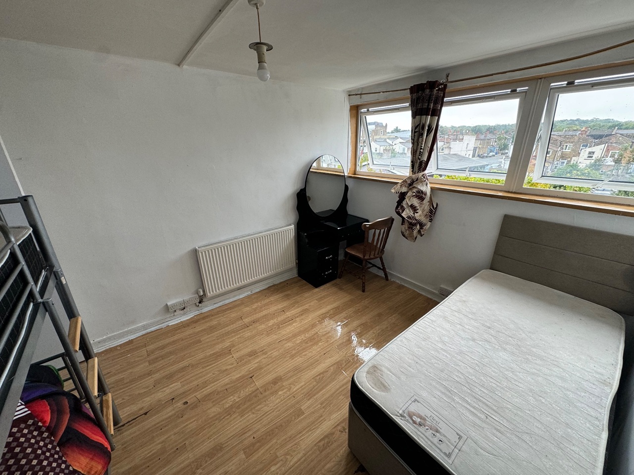 Room in a Shared Flat, Walkynscroft, SE15 photo 4